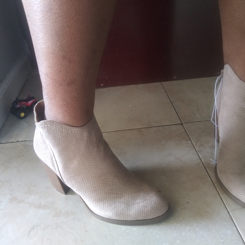 Ankle boots